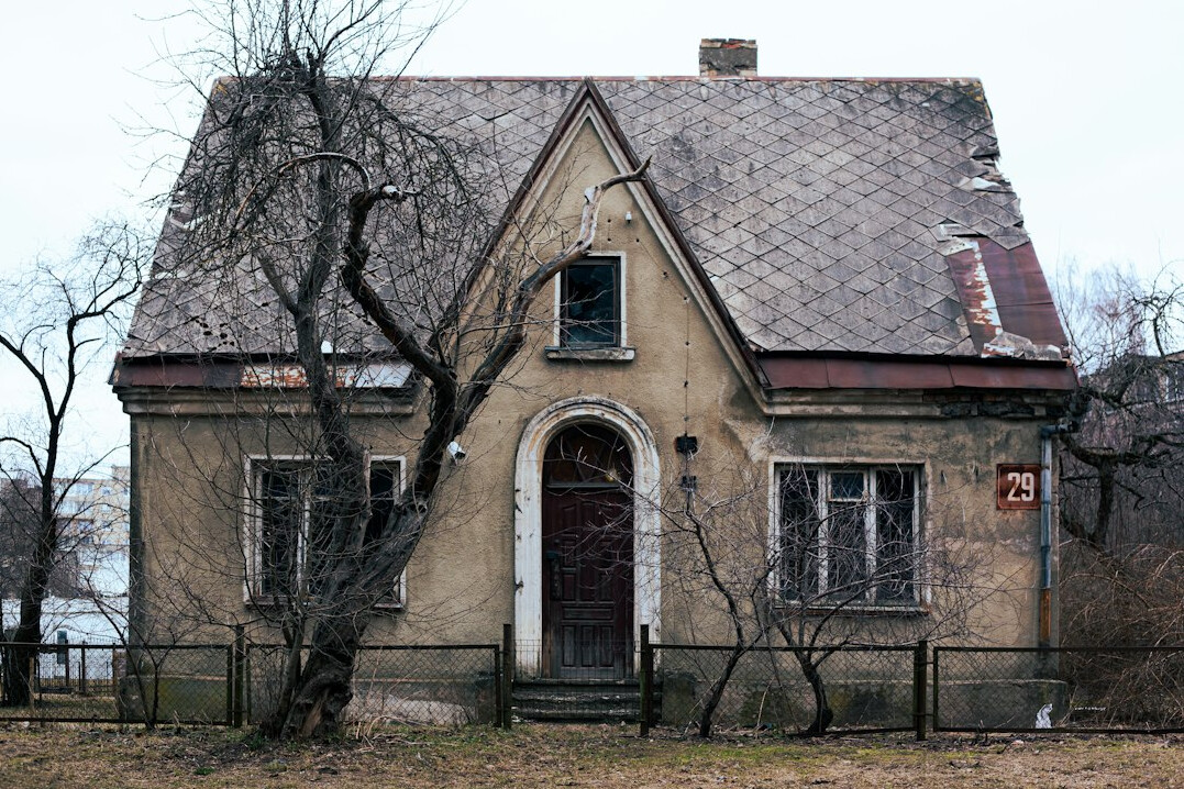 old abandoned house